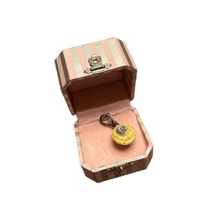 vintage juicy couture yellow cupcake charm limited edition NWT